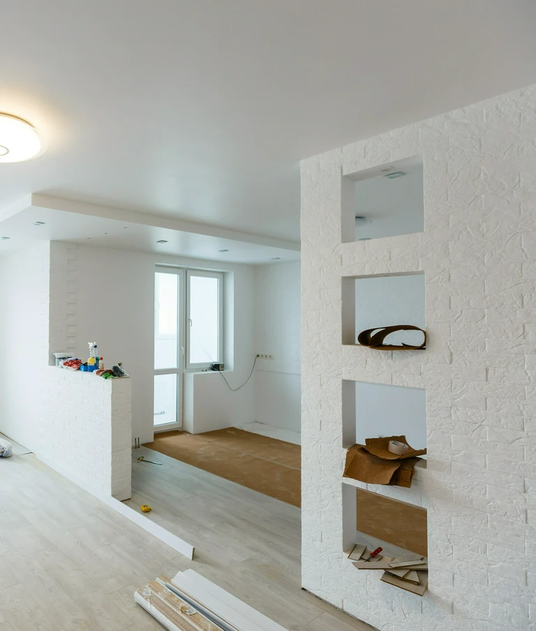 Remont ścian w&nbsp;salonie